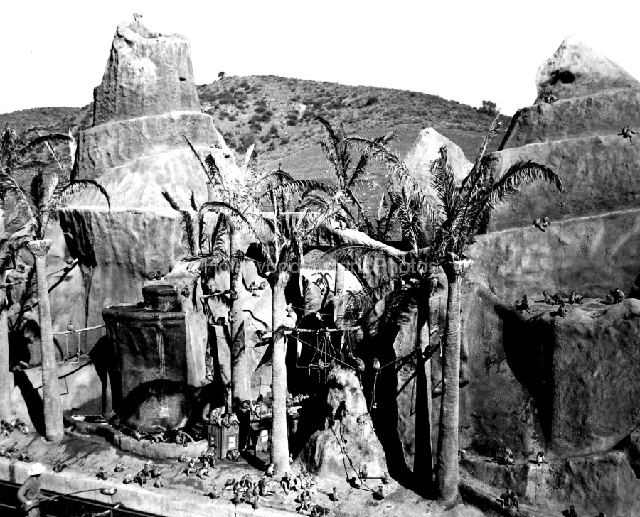 Monkey Island 1940.jpg